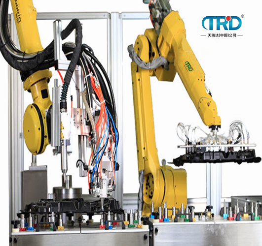 非標(biāo)定制自動(dòng)點(diǎn)膠機(jī)器人